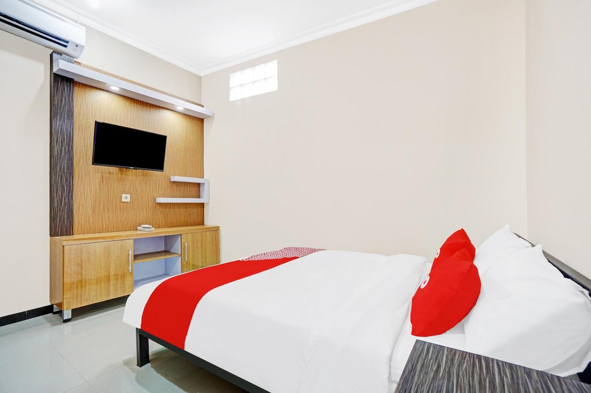 Avisha Guest House Syariah Μαλάνγκ Εξωτερικό φωτογραφία