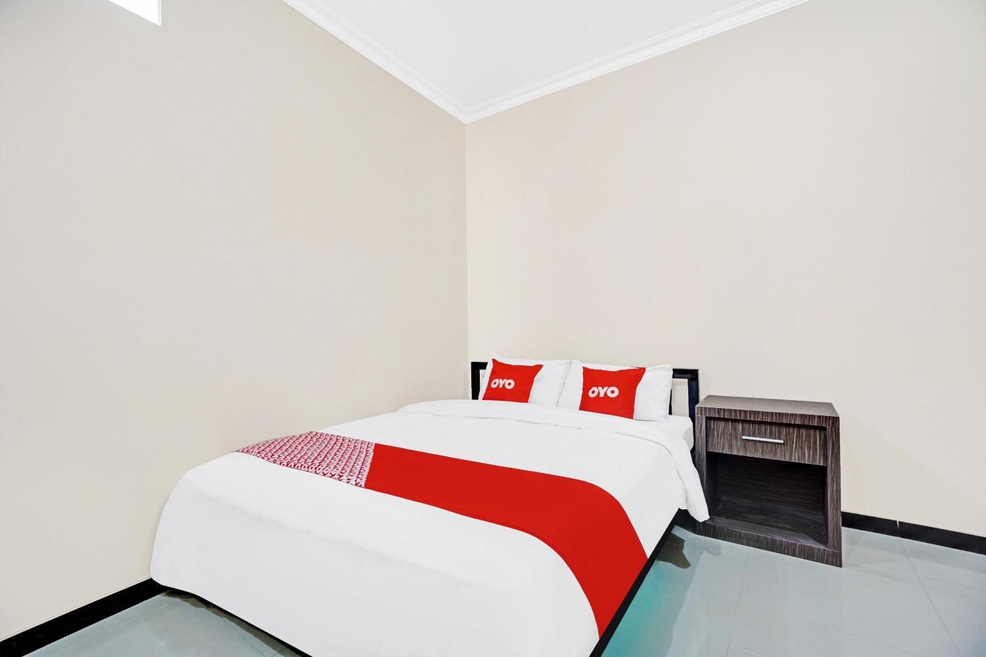 Avisha Guest House Syariah Μαλάνγκ Εξωτερικό φωτογραφία