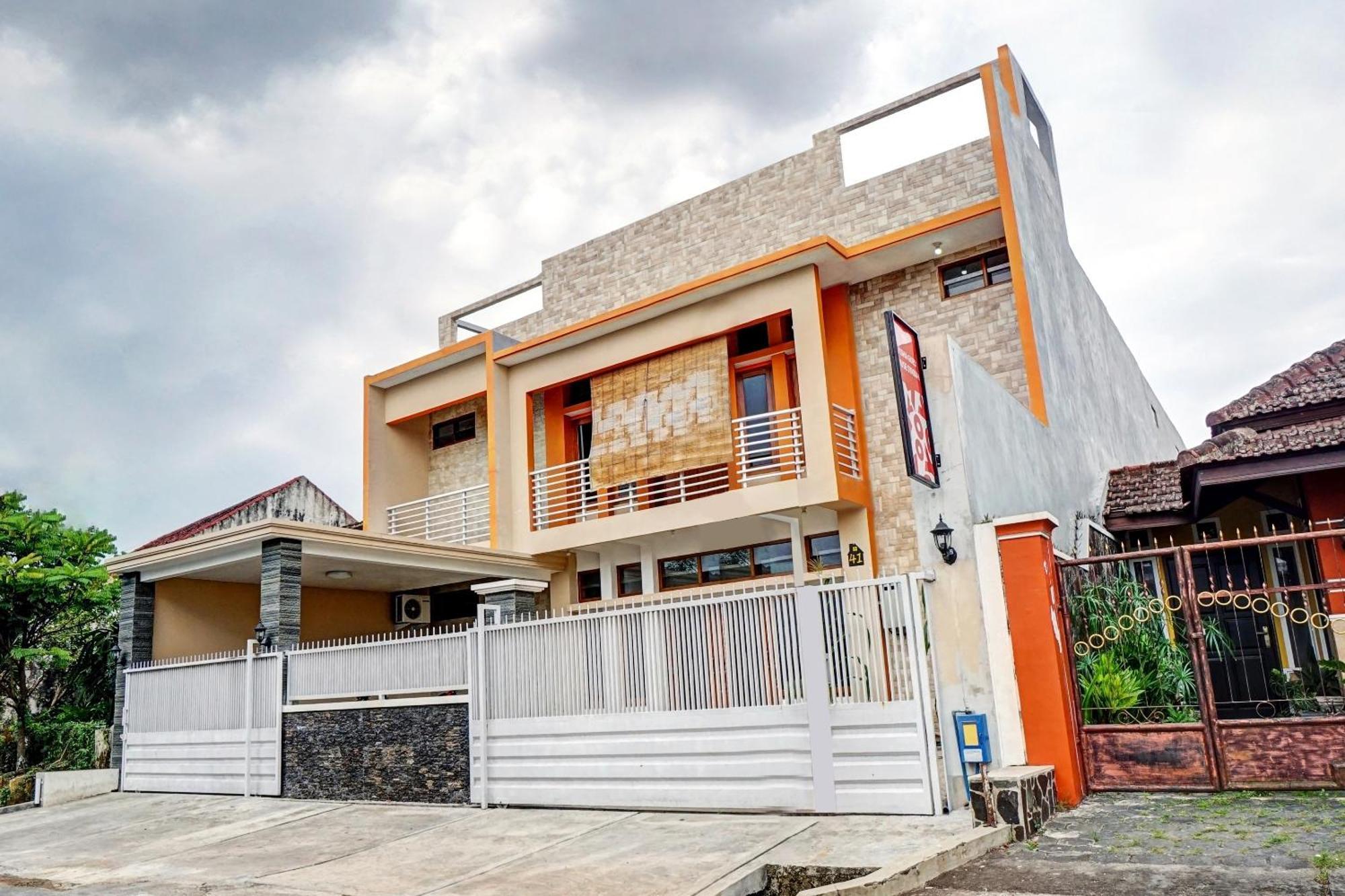 Avisha Guest House Syariah Μαλάνγκ Εξωτερικό φωτογραφία